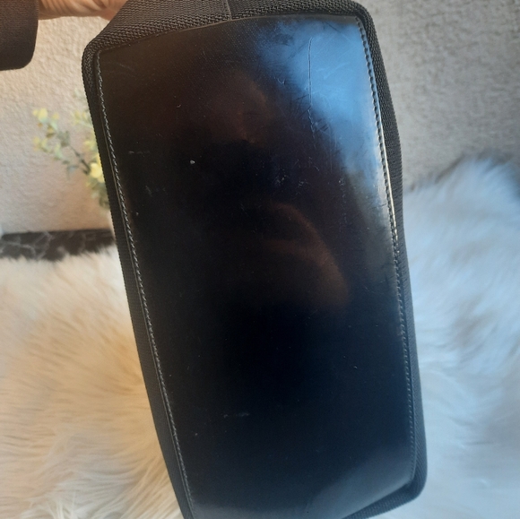 Authentic GUCCI Vintage Hobo Bag - Picture 9 of 16